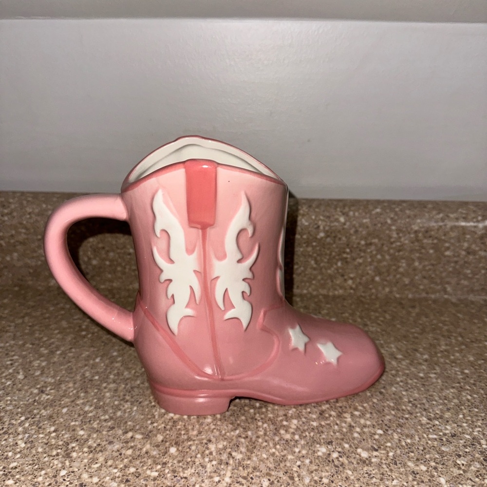 Pink cow girl boot mug